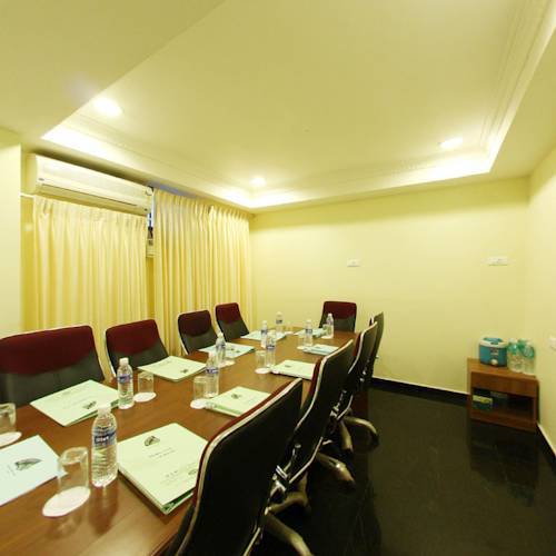 Hotel Sathyam Tiruchirappalli Exterior foto